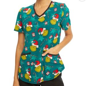 Dr. Seuss The Grinch Get Your Grinch On V-Neck Print Scrub Top Size L Green Red